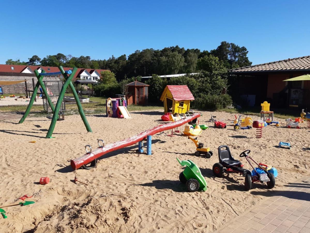 Ferienpark Templin Direkt Neben Der Naturtherme Luaran gambar